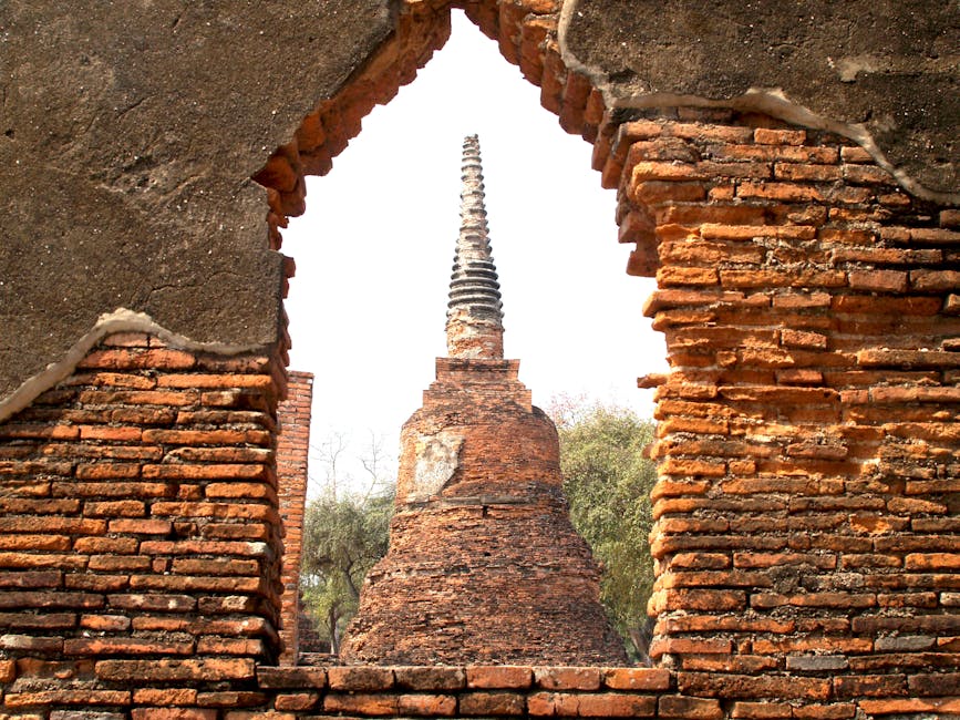 Ayutthaya travel cool season sunrise over Wat Chaiwatthanaram